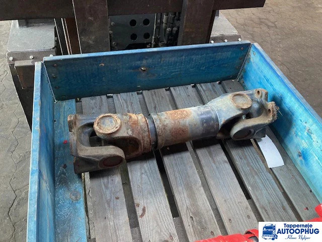 Volvo Propeller shaft – Volvo 22244623 - Eje y piezas para Camión: foto 1 Volvo Propeller shaft – Volvo 22244623 - Eje y piezas para Camión: foto 1