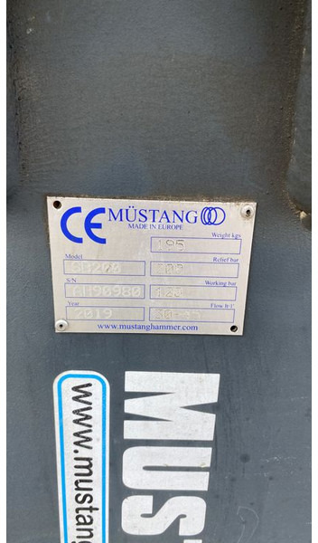 Mustang SB 200 - Martillo hidráulico para Maquinaria de construcción: foto 5 Mustang SB 200 - Martillo hidráulico para Maquinaria de construcción: foto 5