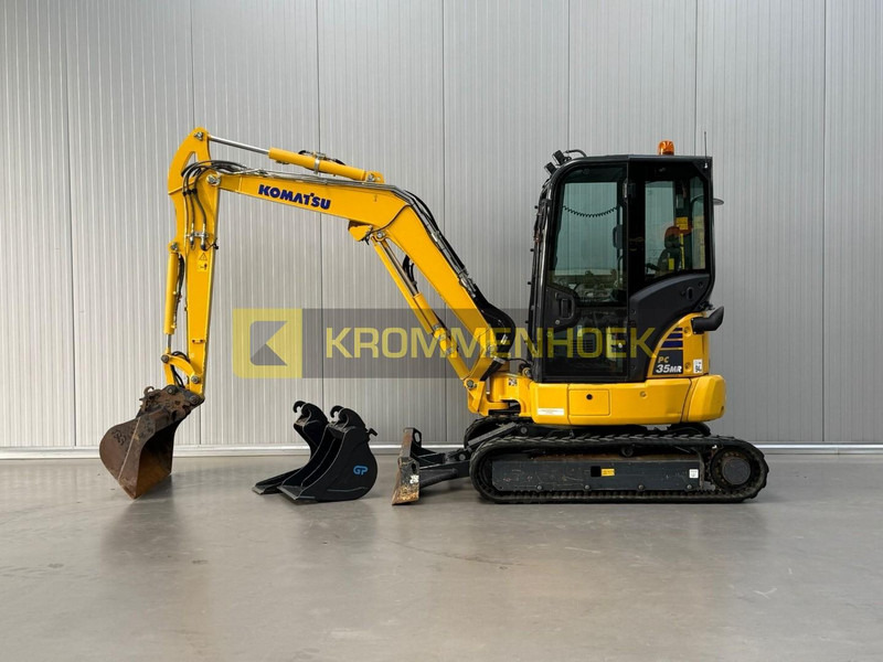 Komatsu PC 35 MR-5 - Miniexcavadora: foto 1 Komatsu PC 35 MR-5 - Miniexcavadora: foto 1