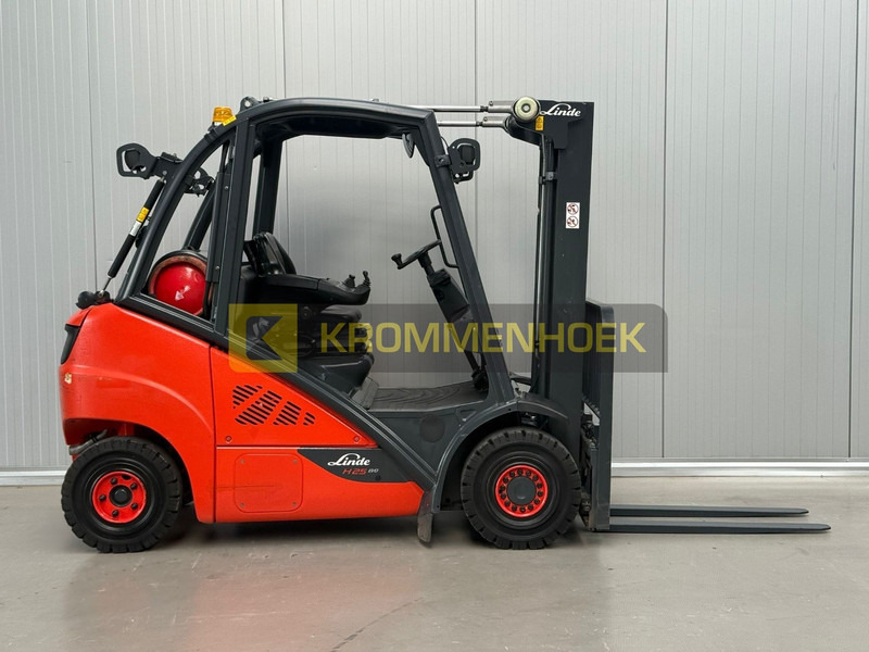 Linde H 25 T - Carretilla elevadora de gas: foto 5 Linde H 25 T - Carretilla elevadora de gas: foto 5