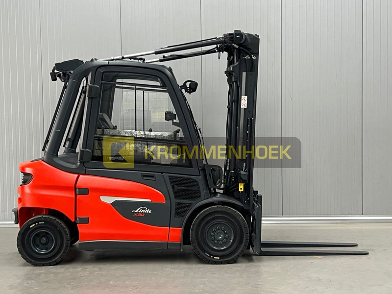 Linde X 30 60 kWh Lithium - Carretilla elevadora eléctrica: foto 5 Linde X 30 60 kWh Lithium - Carretilla elevadora eléctrica: foto 5