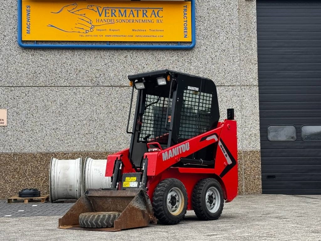 Manitou 850R, 2021, 365 hours! - Miniexcavadora: foto 1 Manitou 850R, 2021, 365 hours! - Miniexcavadora: foto 1