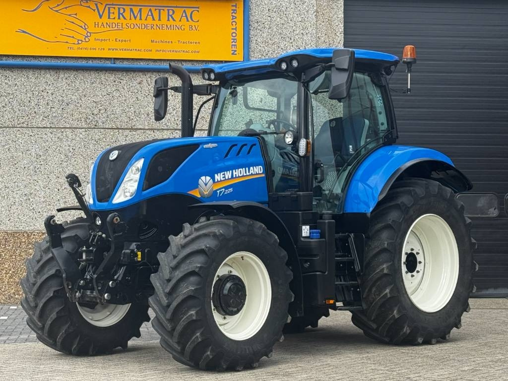 New Holland T7.225AC, frontlinkage, airbrakes, 50k, 2023!! - Tractor: foto 1 New Holland T7.225AC, frontlinkage, airbrakes, 50k, 2023!! - Tractor: foto 1