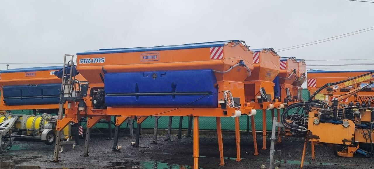 Schmidt odnowiona 2025 - Esparcidor de sal para Vehículo municipal: foto 2 Schmidt odnowiona 2025 - Esparcidor de sal para Vehículo municipal: foto 2