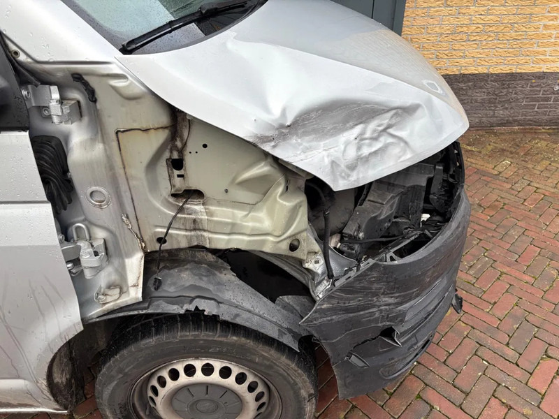 Leasing de Volkswagen Transporter Lichte Schade 2.0 tdi L2 Carplay PDC boekjes Carpas Volkswagen Transporter Lichte Schade 2.0 tdi L2 Carplay PDC boekjes Carpas: foto 11