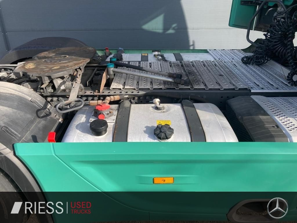 Mercedes-Benz 1853 LS Giga Space Alcoa Hydraulik BiXenon STH Mercedes-Benz 1853 LS Giga Space Alcoa Hydraulik BiXenon STH - Cabeza tractora: foto 4 Mercedes-Benz 1853 LS Giga Space Alcoa Hydraulik BiXenon STH Mercedes-Benz 1853 LS Giga Space Alcoa Hydraulik BiXenon STH - Cabeza tractora: foto 4