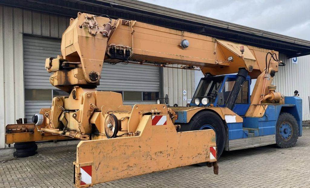 Reach stacker Belotti B36.418: foto 1