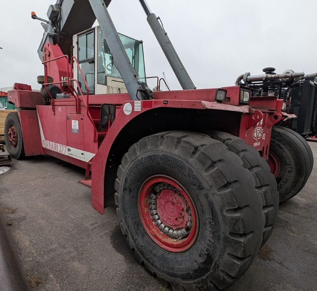 CVS Ferrari F377.5 PB - Reach stacker: foto 2 CVS Ferrari F377.5 PB - Reach stacker: foto 2