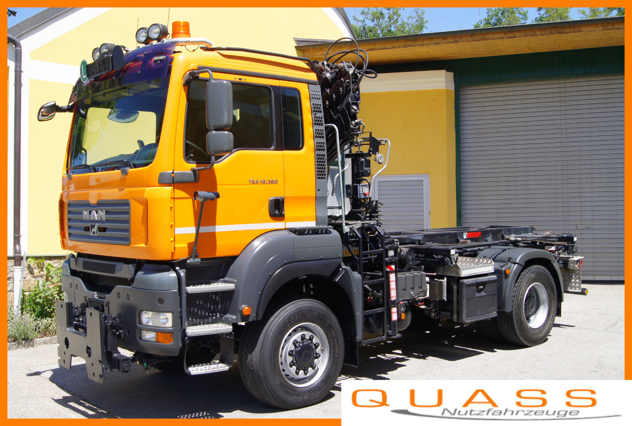 MAN TGA 18.360 BL 4x4/Euro 4/TÜV/HIAB 111/MULTILIFT/Winterdienst - Camión multibasculante, Camión grúa: foto 1 MAN TGA 18.360 BL 4x4/Euro 4/TÜV/HIAB 111/MULTILIFT/Winterdienst - Camión multibasculante, Camión grúa: foto 1