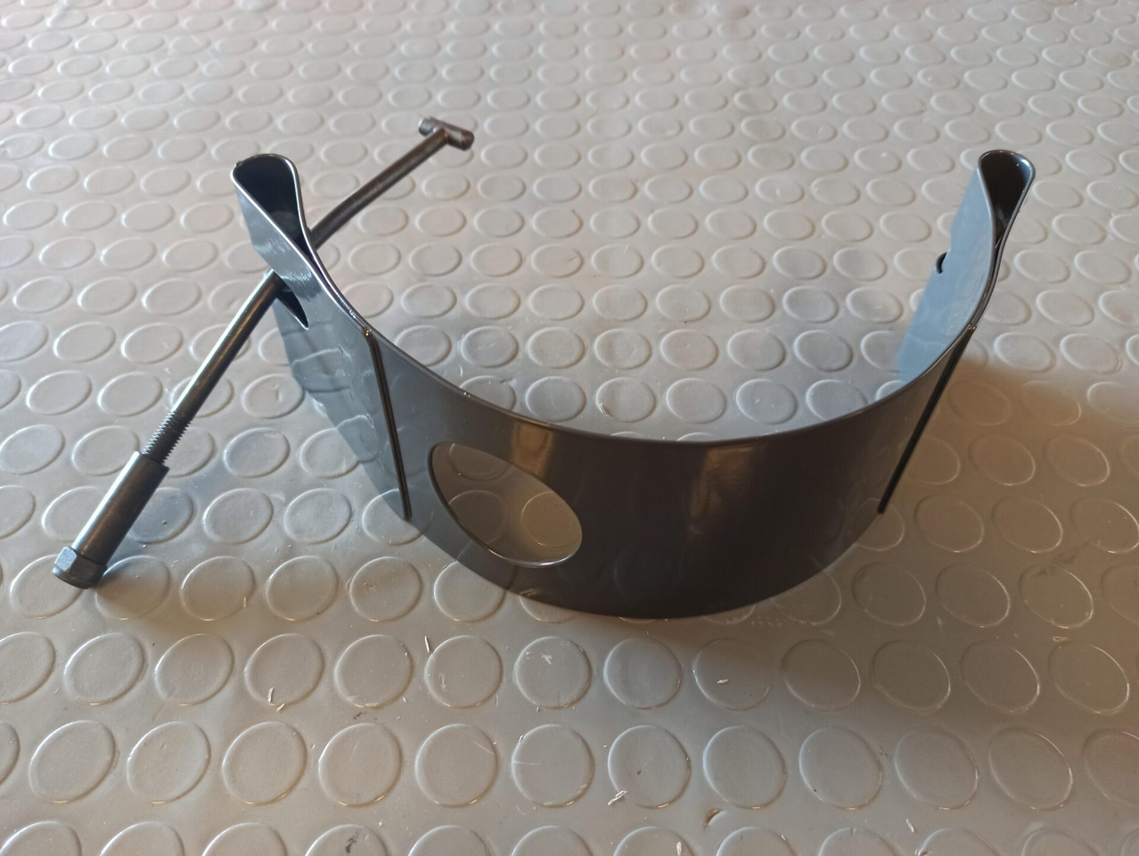 SCANIA BAND CLAMP - 1724860 - Piezas de freno para Camión: foto 1 SCANIA BAND CLAMP - 1724860 - Piezas de freno para Camión: foto 1