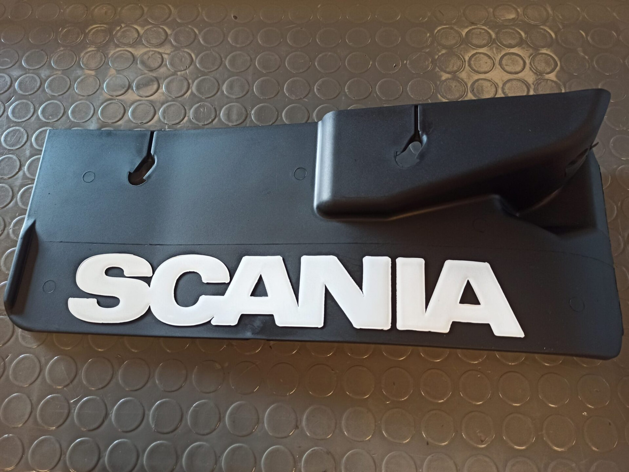 SCANIA MUDFLAP - 1361760 - Guardabarros para Camión: foto 1 SCANIA MUDFLAP - 1361760 - Guardabarros para Camión: foto 1