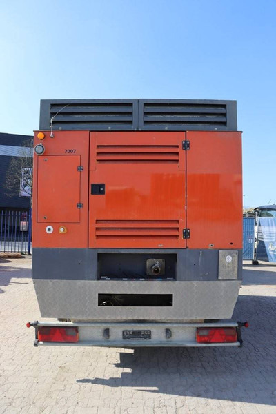 Atlas-Copco XRXS566CD EC BOX - Compresor de aire: foto 4 Atlas-Copco XRXS566CD EC BOX - Compresor de aire: foto 4
