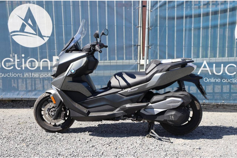 BMW C 400 GT - Motocicleta: foto 2 BMW C 400 GT - Motocicleta: foto 2