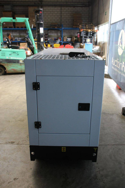 Bauer GFS-12kW - Generador industriale: foto 4 Bauer GFS-12kW - Generador industriale: foto 4