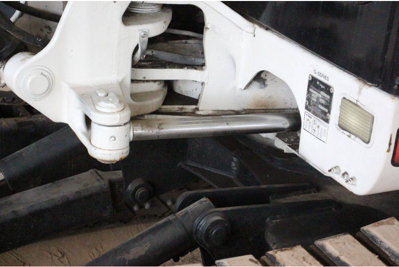 Excavadora de cadenas Bobcat 337 G: foto 13