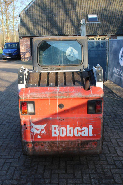 Bobcat S130 - Cargadora de ruedas: foto 4 Bobcat S130 - Cargadora de ruedas: foto 4