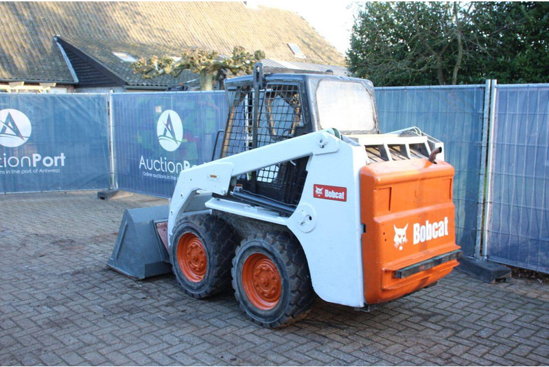 Bobcat S130 - Cargadora de ruedas: foto 3 Bobcat S130 - Cargadora de ruedas: foto 3