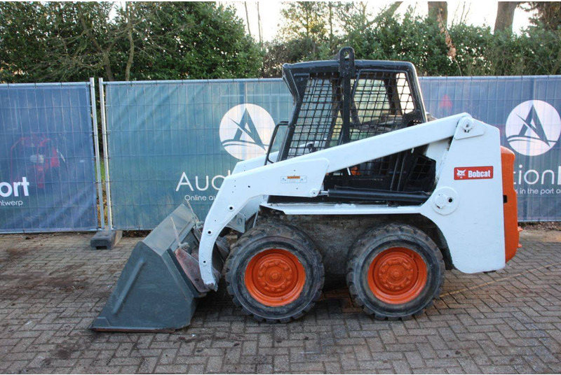 Bobcat S130 - Cargadora de ruedas: foto 2 Bobcat S130 - Cargadora de ruedas: foto 2