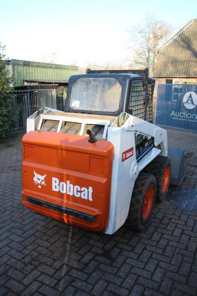 Bobcat S130 - Cargadora de ruedas: foto 5 Bobcat S130 - Cargadora de ruedas: foto 5