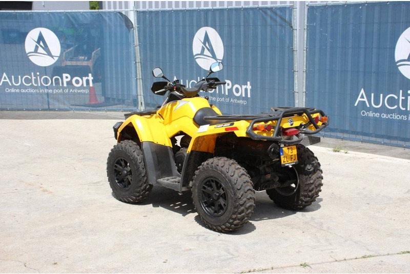Bombardier OUTLANDER 650 XT - Cuadrimoto: foto 3 Bombardier OUTLANDER 650 XT - Cuadrimoto: foto 3