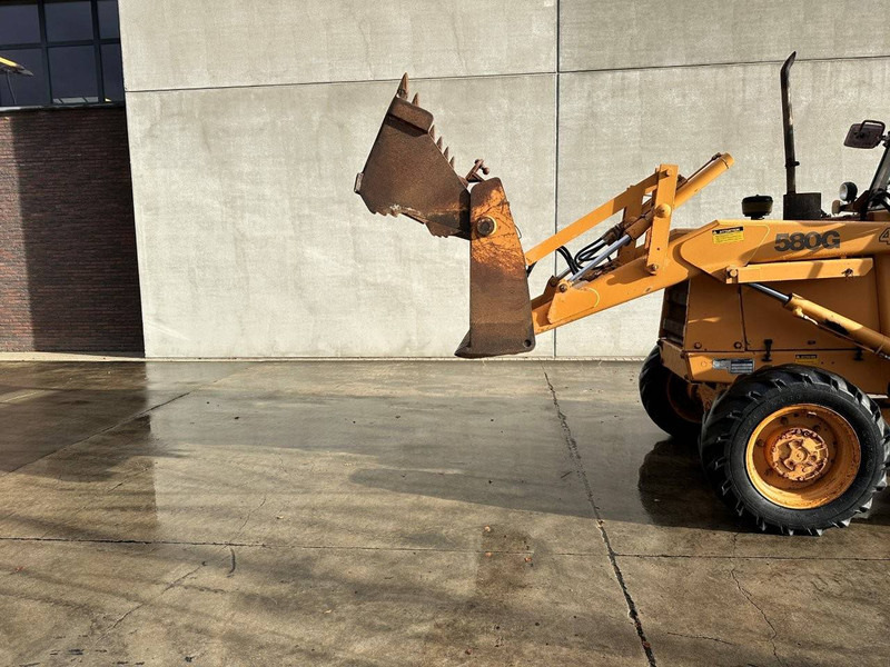 Retroexcavadora Case 580G: foto 8