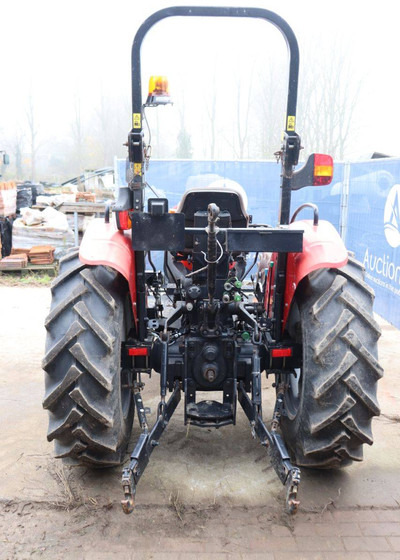 Case IH Farmall 55 - Tractor: foto 5 Case IH Farmall 55 - Tractor: foto 5