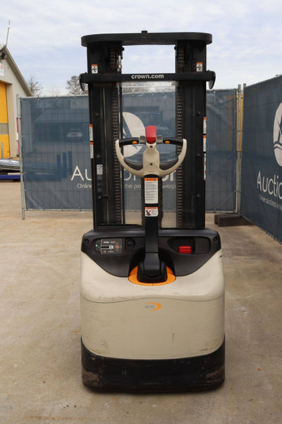 Crown - Apilador: foto 5 Crown - Apilador: foto 5