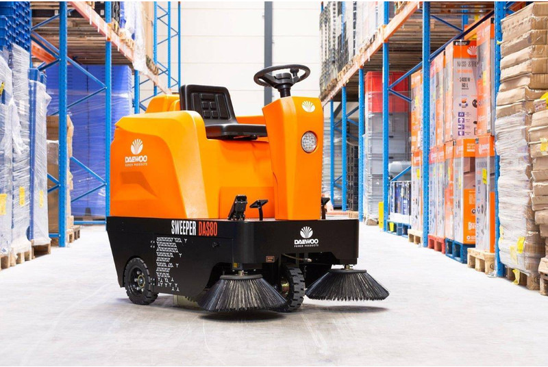 Daewoo DAS80 Zit - Barredora vial: foto 2 Daewoo DAS80 Zit - Barredora vial: foto 2