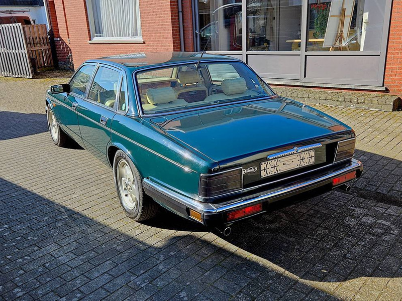 Daimler 4.0 - Sedan: foto 2 Daimler 4.0 - Sedan: foto 2