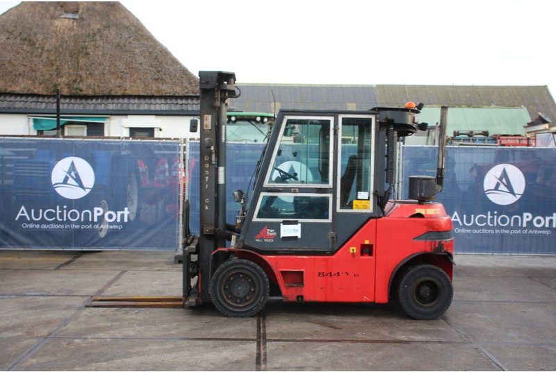 Dantruck 8440DG - Carretilla elevadora diésel: foto 2 Dantruck 8440DG - Carretilla elevadora diésel: foto 2