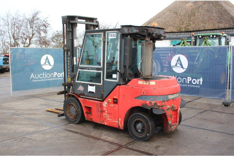 Dantruck 8440DG - Carretilla elevadora diésel: foto 3 Dantruck 8440DG - Carretilla elevadora diésel: foto 3