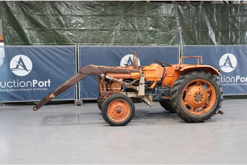Fiat 450 - Tractor: foto 1 Fiat 450 - Tractor: foto 1