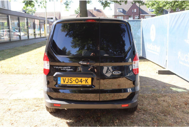 Ford Transit Courier - Furgón: foto 5 Ford Transit Courier - Furgón: foto 5