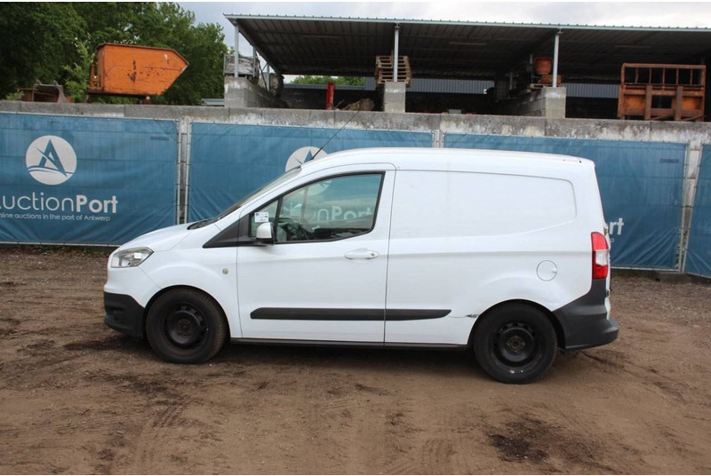 Ford Transit Courier - Furgón: foto 2 Ford Transit Courier - Furgón: foto 2