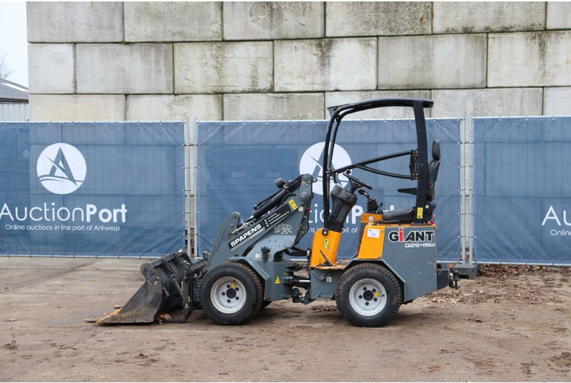 Giant D254SW - Cargadora de ruedas: foto 3 Giant D254SW - Cargadora de ruedas: foto 3