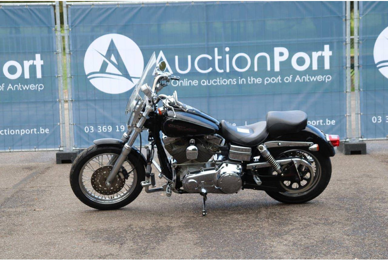 Harley-Davidson Dyna Super Glide - Motocicleta: foto 2 Harley-Davidson Dyna Super Glide - Motocicleta: foto 2