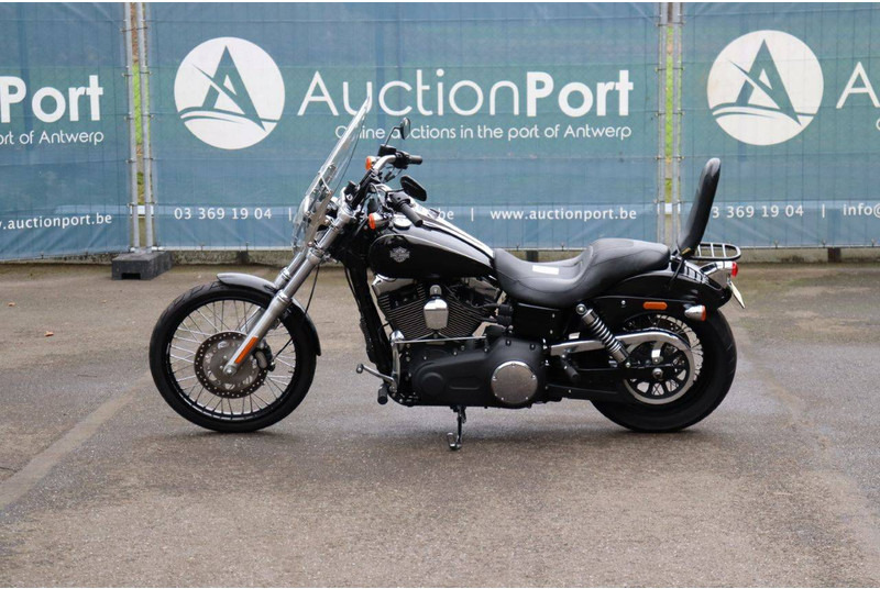 Harley-Davidson Dyna Wide Glide - Motocicleta: foto 2 Harley-Davidson Dyna Wide Glide - Motocicleta: foto 2