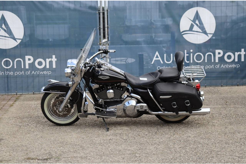 Harley-Davidson Road King - Motocicleta: foto 2 Harley-Davidson Road King - Motocicleta: foto 2