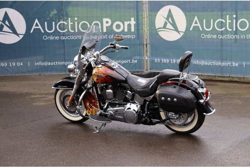 Harley-Davidson Softail Deluxe - Motocicleta: foto 3 Harley-Davidson Softail Deluxe - Motocicleta: foto 3