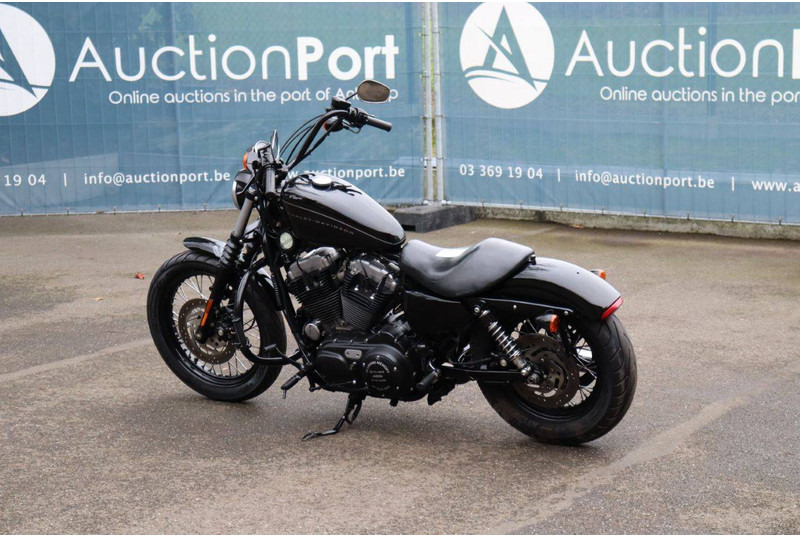 Harley-Davidson Sporster XL 1200 Nightster - Motocicleta: foto 3 Harley-Davidson Sporster XL 1200 Nightster - Motocicleta: foto 3