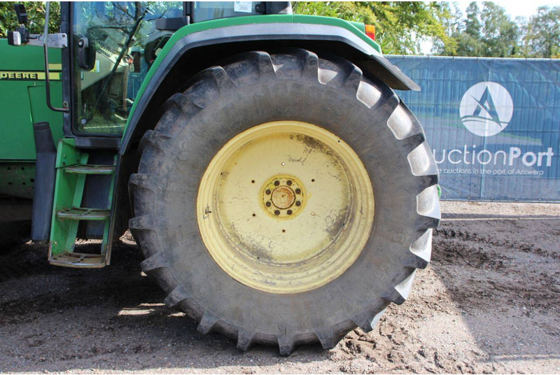 Tractor John Deere 6610: foto 17