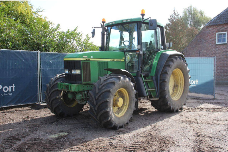 Tractor John Deere 6610: foto 8