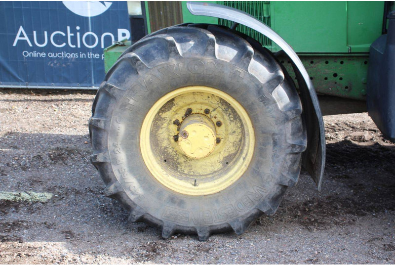 Tractor John Deere 6610: foto 16