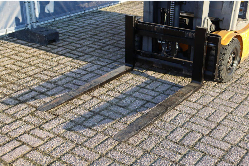 Carretilla elevadora eléctrica Jungheinrich EFG 316: foto 10