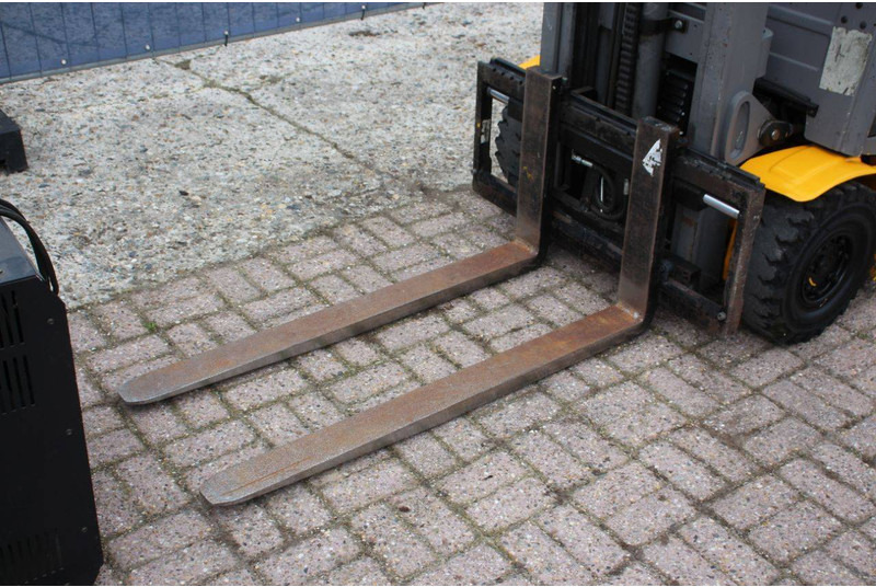 Carretilla elevadora eléctrica Jungheinrich EFG 316: foto 10 Carretilla elevadora eléctrica Jungheinrich EFG 316: foto 10