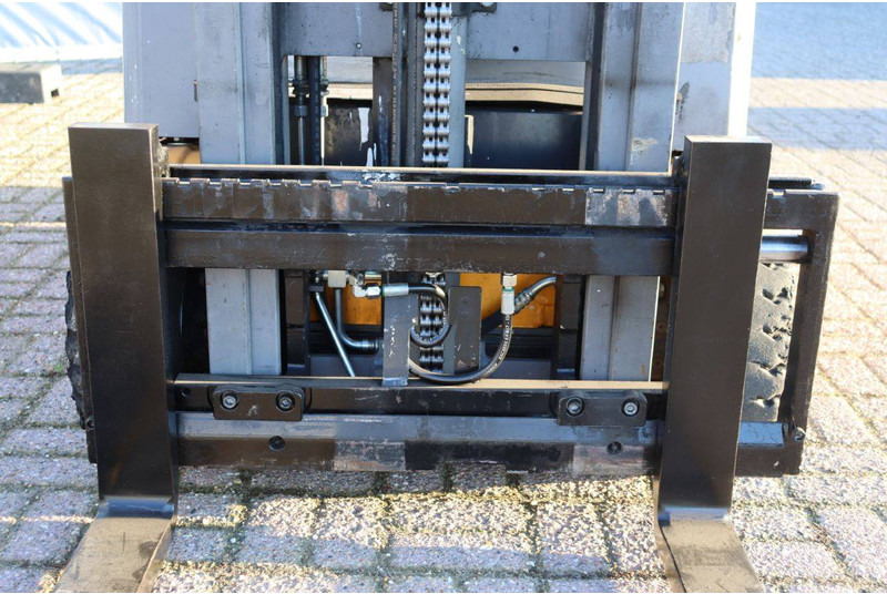 Carretilla elevadora eléctrica Jungheinrich EFG 316: foto 12