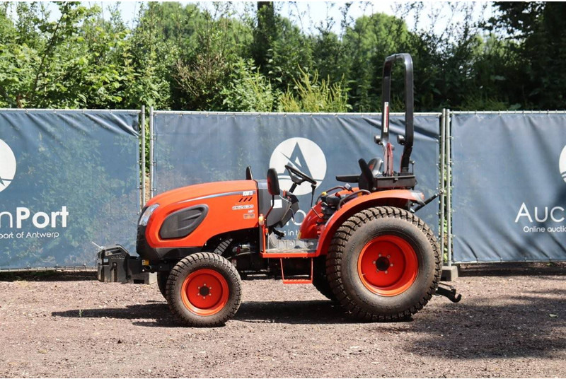 KIOTI CK2630H-EU - Tractor: foto 1 KIOTI CK2630H-EU - Tractor: foto 1