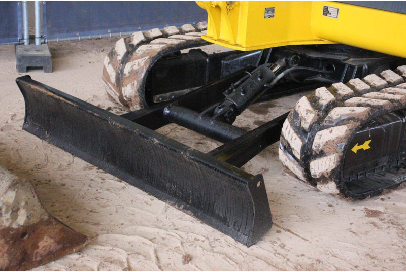 Excavadora de cadenas Komatsu PC56-7: foto 13