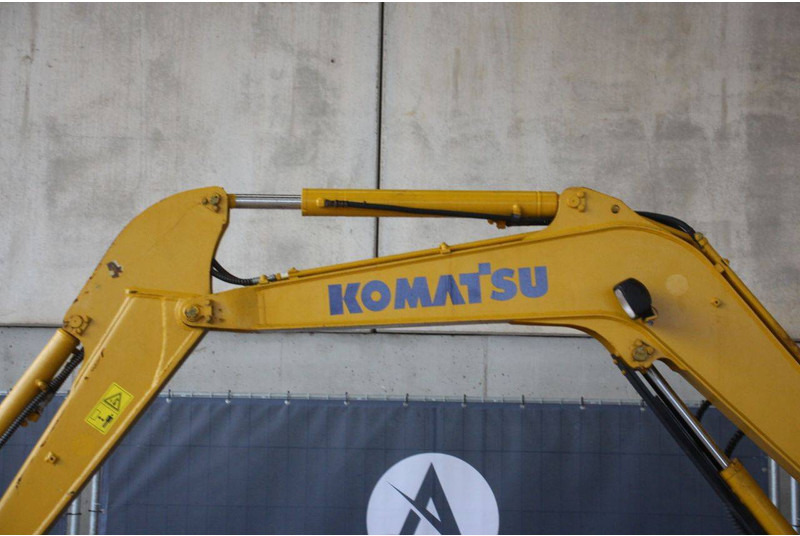 Excavadora de cadenas Komatsu PC56-7: foto 11