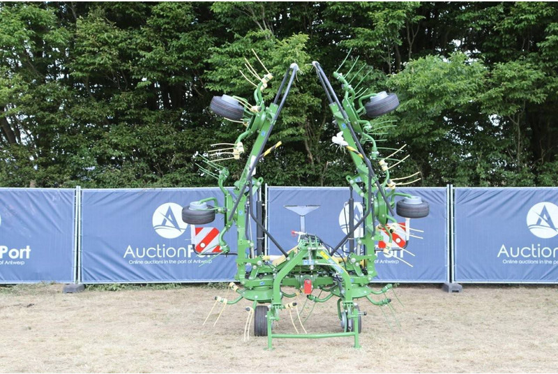 Krone KW103-23 - Henificadora: foto 2 Krone KW103-23 - Henificadora: foto 2